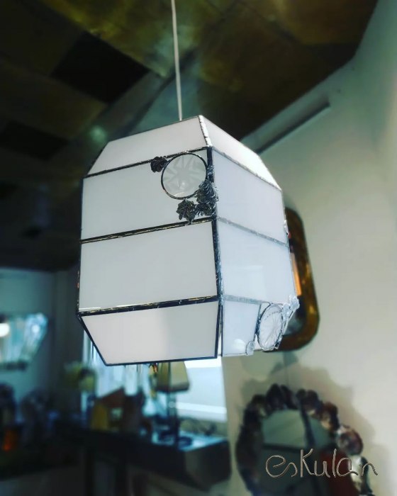 Lámpara blanca de cristal - Eskulan